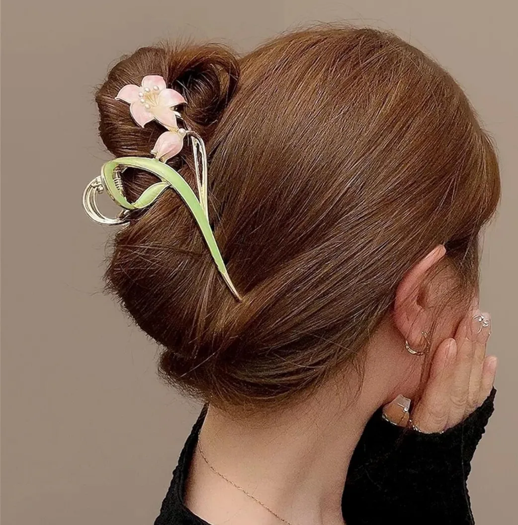 Floral Metal Hair Clip image indicator(2)