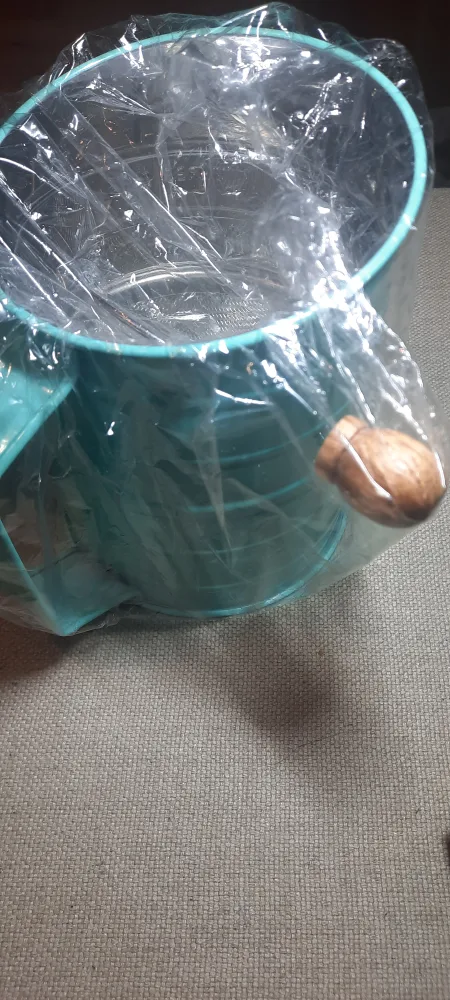 Webake 3 Cup Flour Sifter with Rotary Hand Crank - Teal 🏈 image indicator(3)