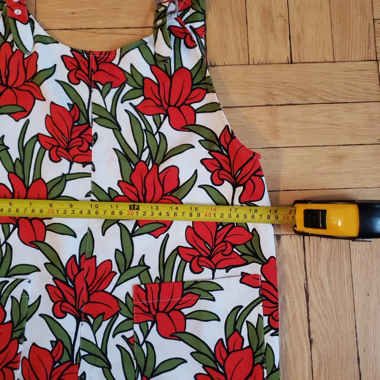 Women Short Overall Large image indicator(3)