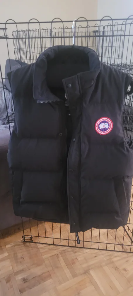 Canada Goose Jacket image indicator(7)