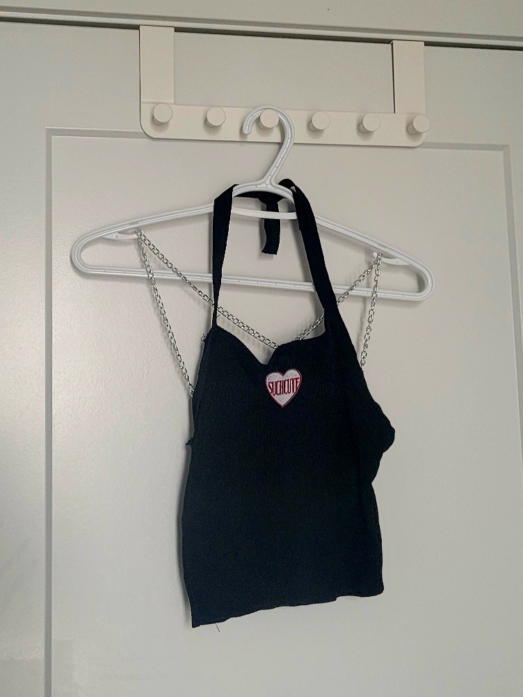 Chic Y2K Black Chain Strap Knit Crop Top - photo 2