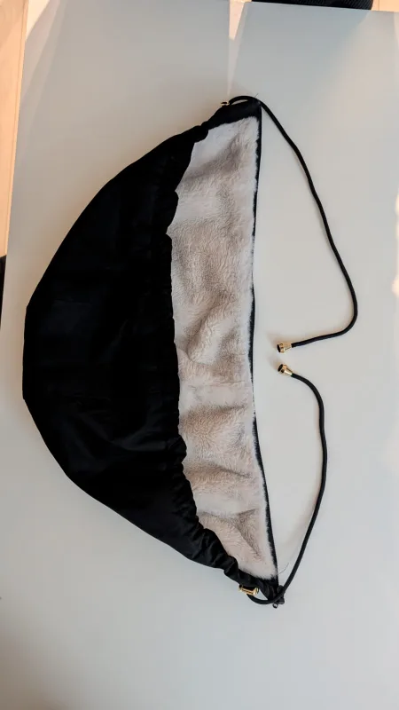 Women's Black Winter Parka with Detachable Head Cap image indicator(5)