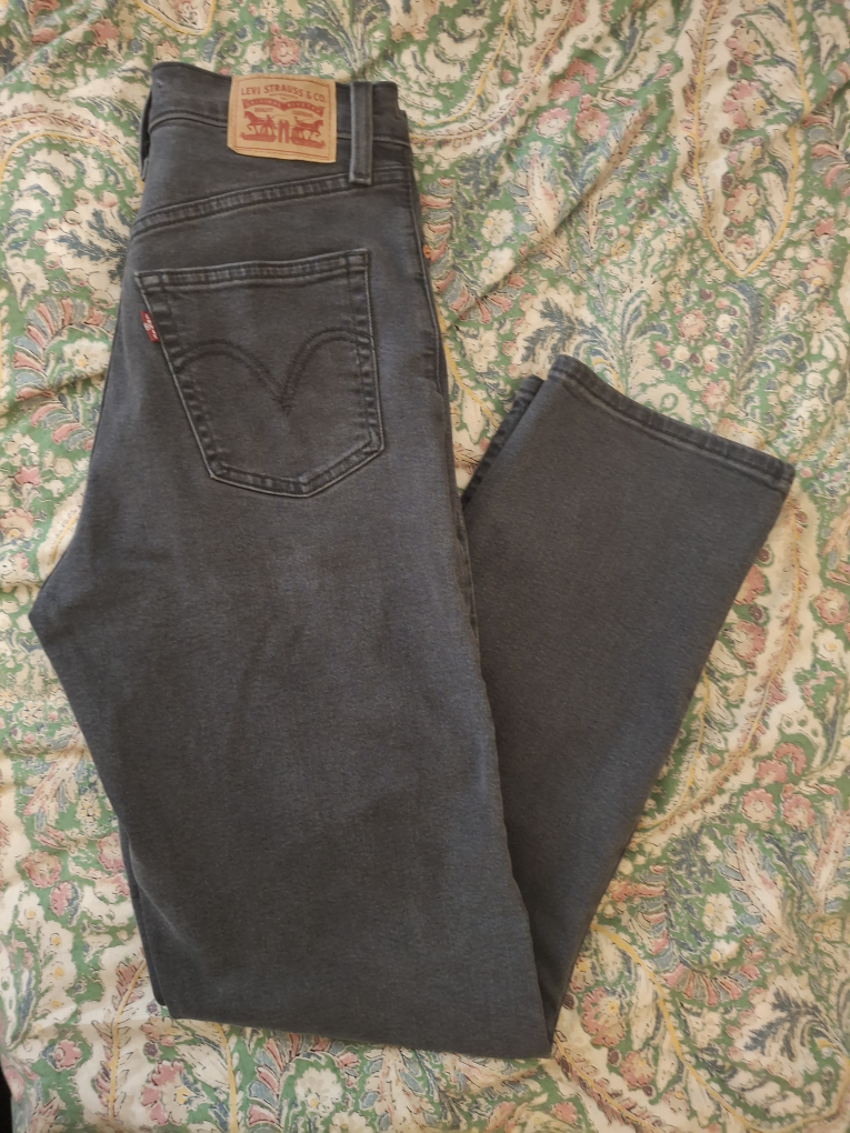 Levi's Ribcage Straight Jeans, Size 28