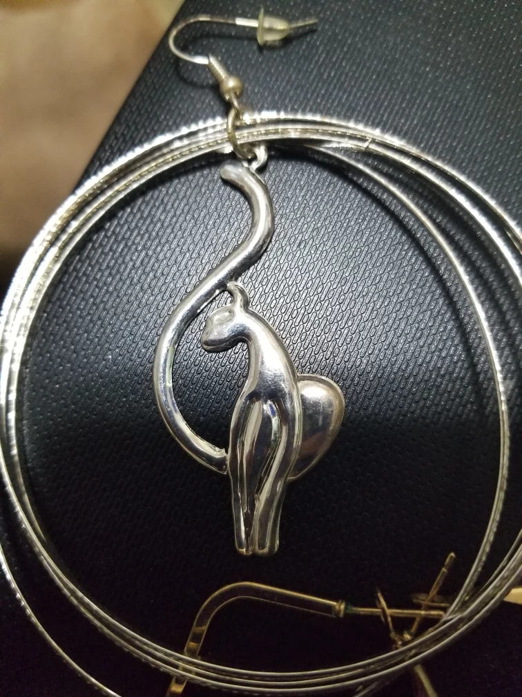 Silver Cat Charm Hoop Earrings & Gold Star Earrings - photo 3