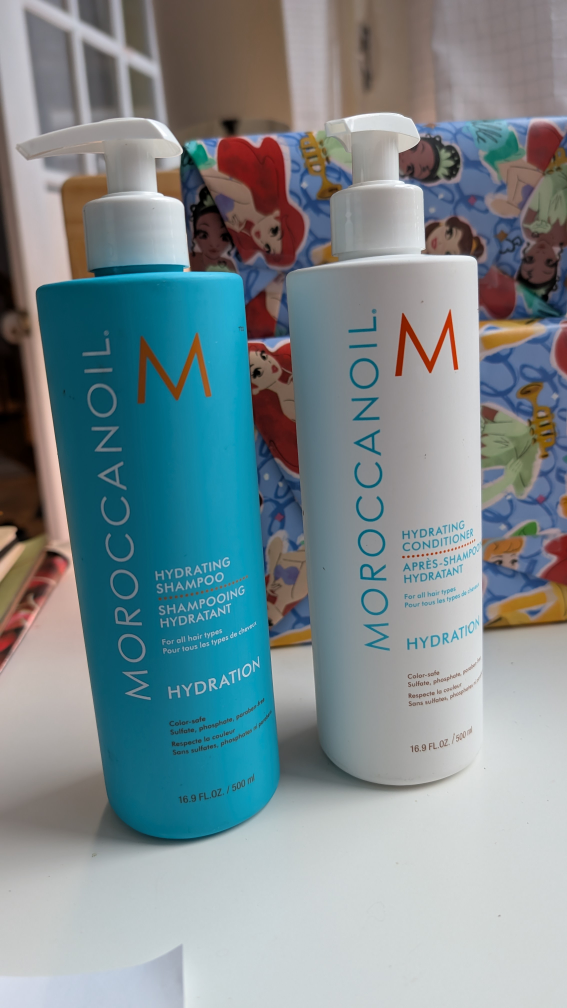 Moroccanoil Hydrating Shampoo and Conditioner Set