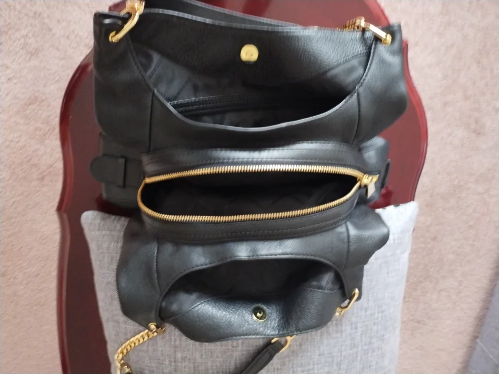Authentic Michael Kors Black Leather Hobo Bag image indicator(7)