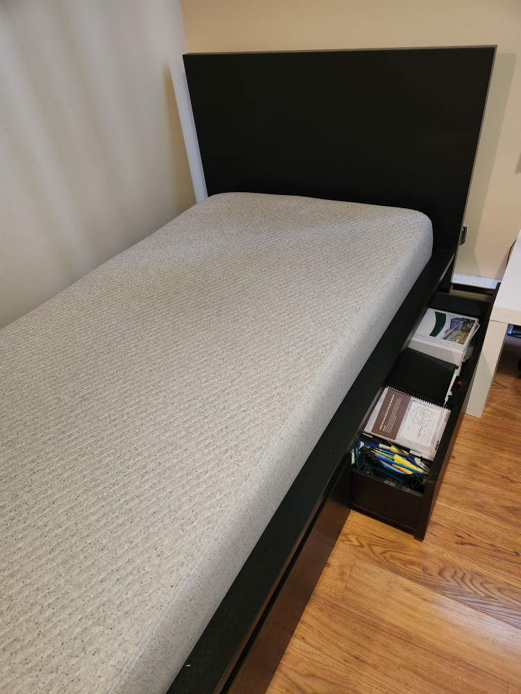 Ikea single bed frame with Casper mattress - photo 3