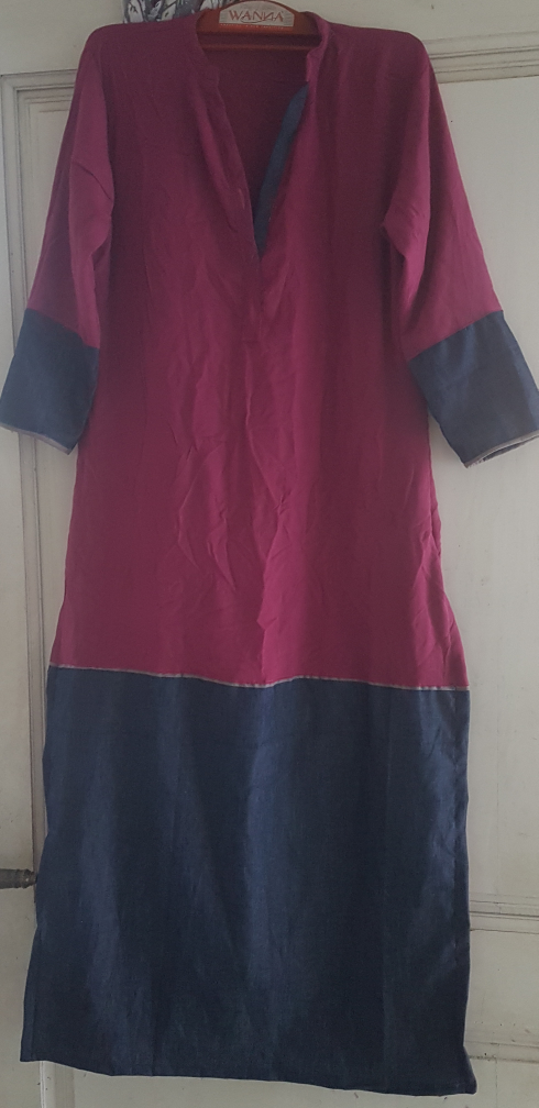 Five Women's Dresses - Assorted Styles and Colours - photo 5