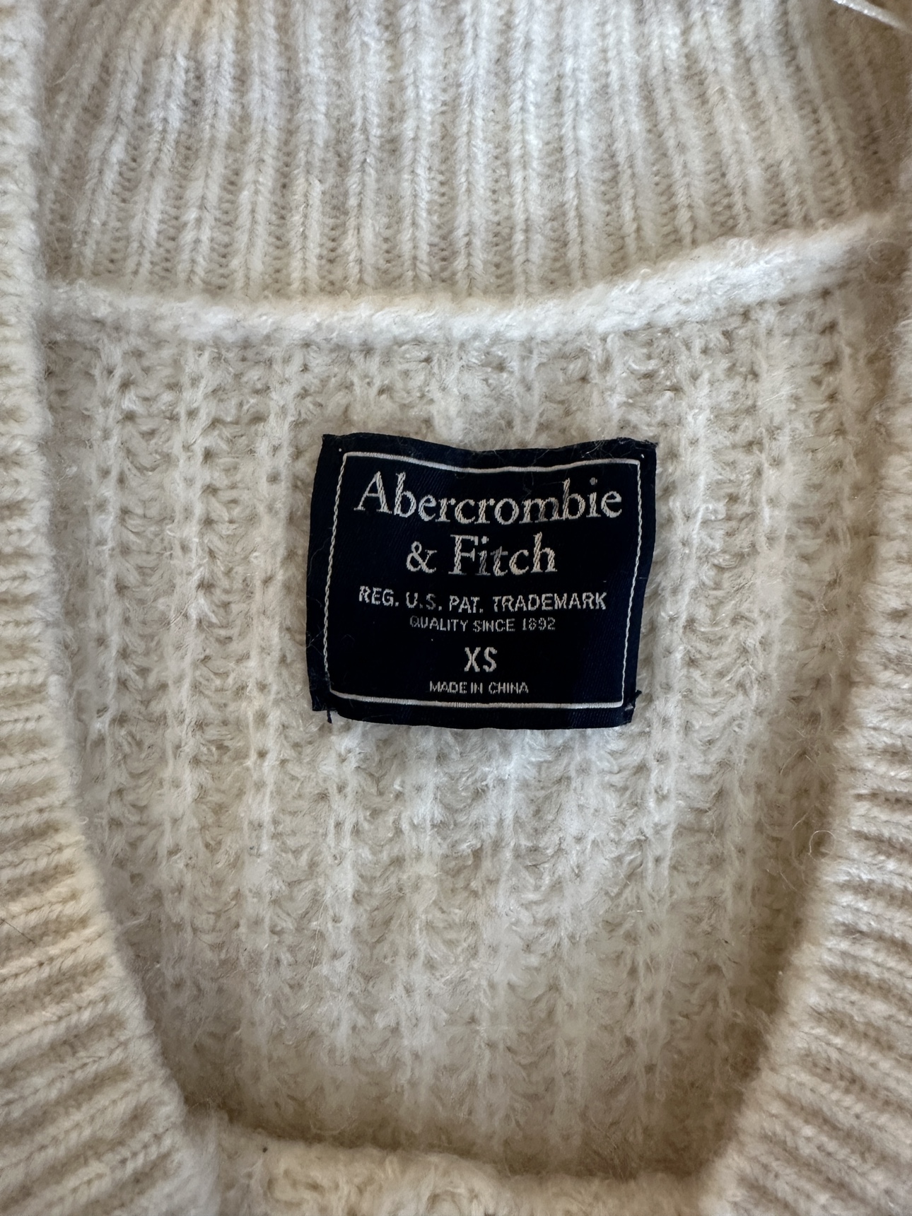 Vintage Abercrombie sweater - photo 2