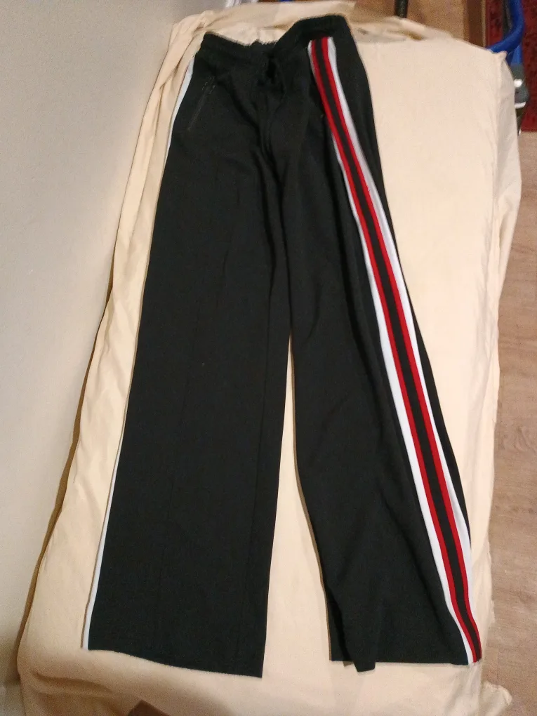 🏈 Black Wide Leg Pants image indicator(3)