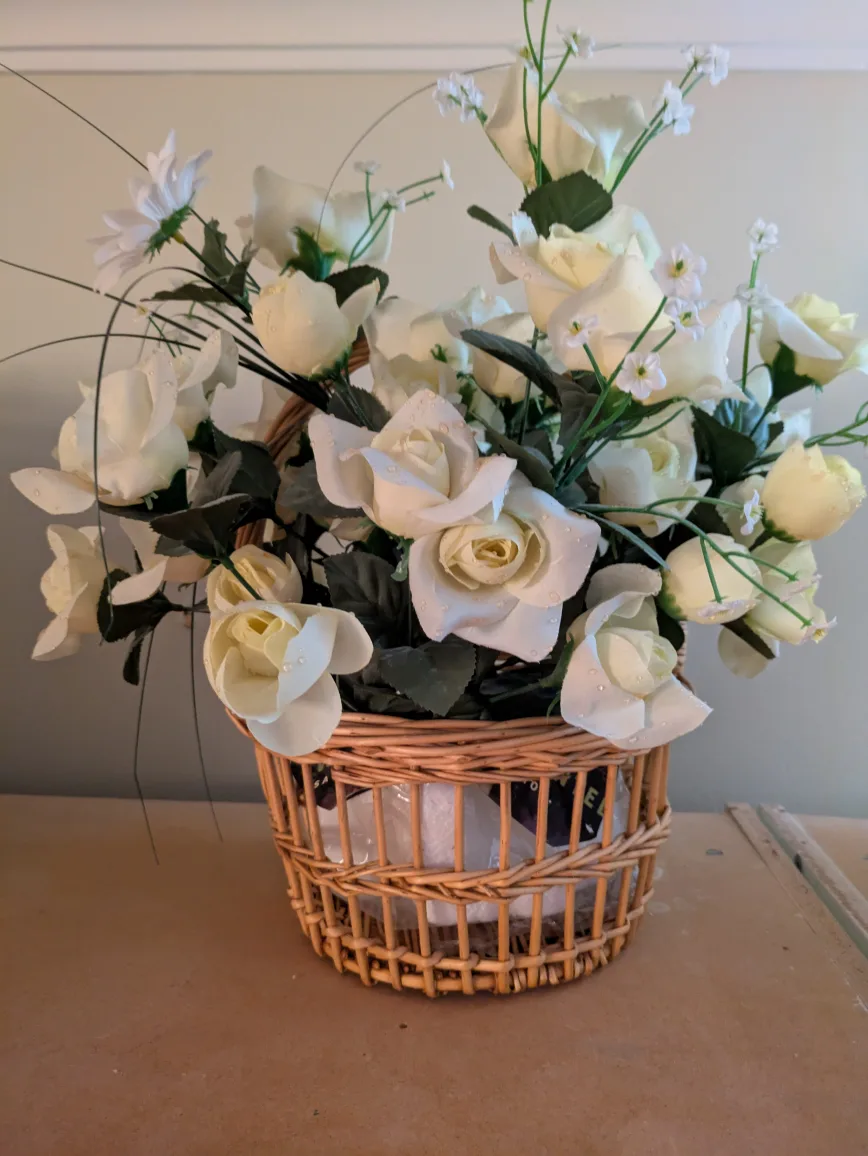 Artificial Flower Arrangement in Wicker Basket❄️ image indicator(3)