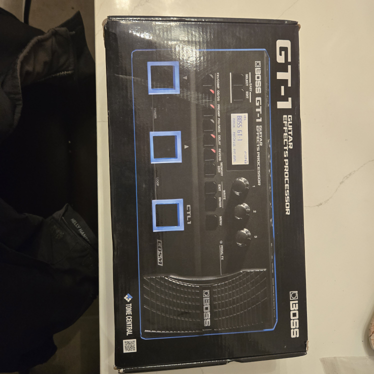 BOSS GT-1 Guitar Effects Processor - Never used.