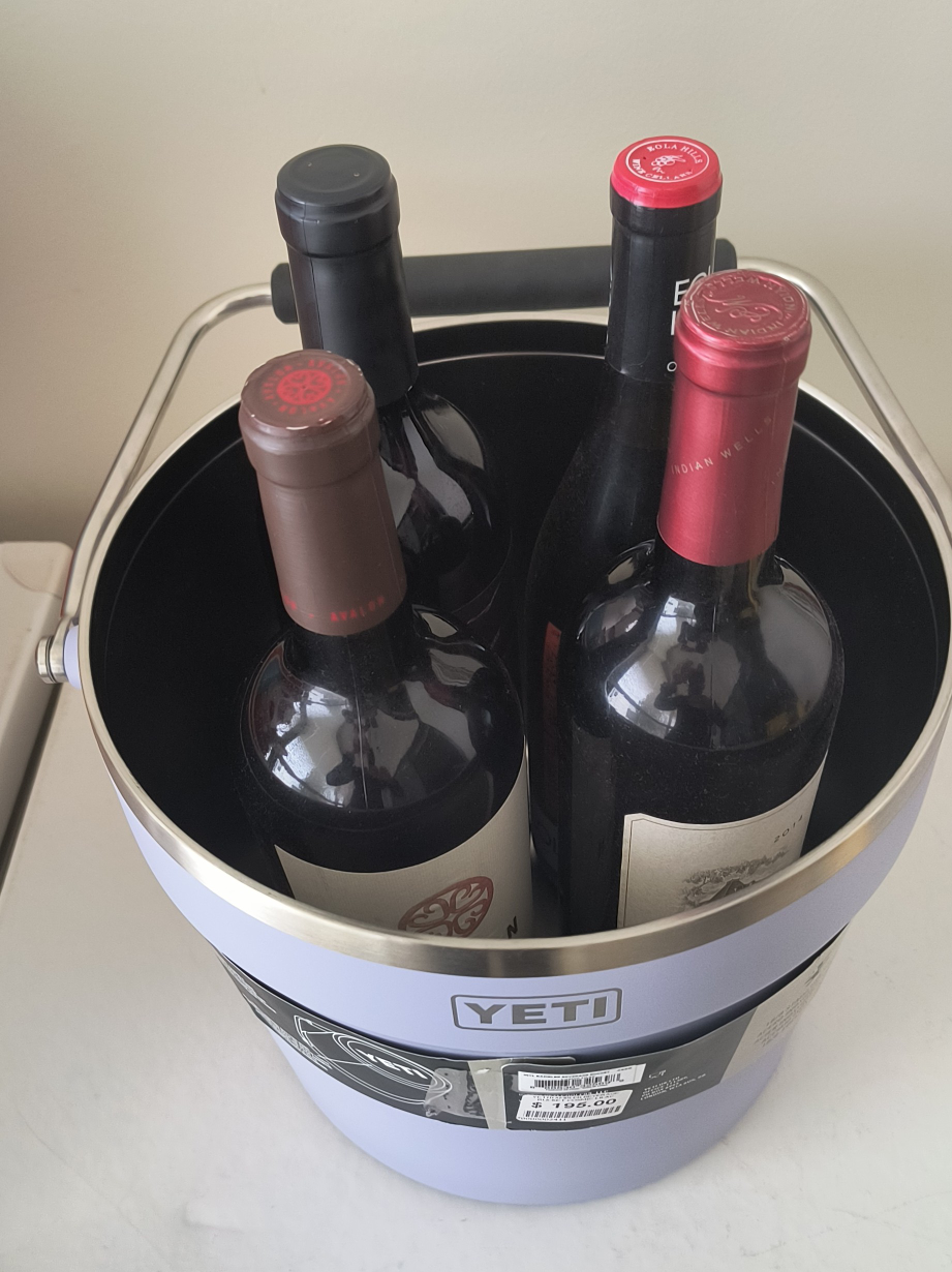 NEW YETI Rambler Beverage Bucket with Lid - photo 3