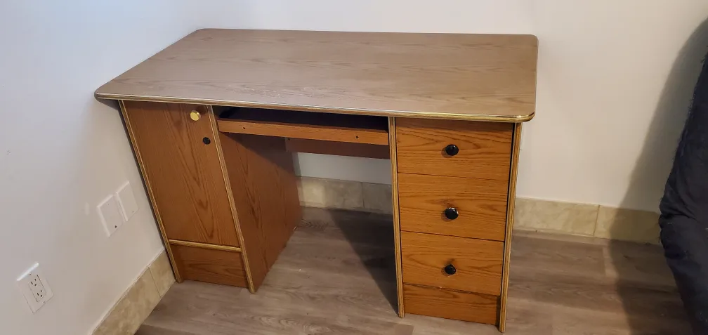 Wooden desk with drawers thumbnail