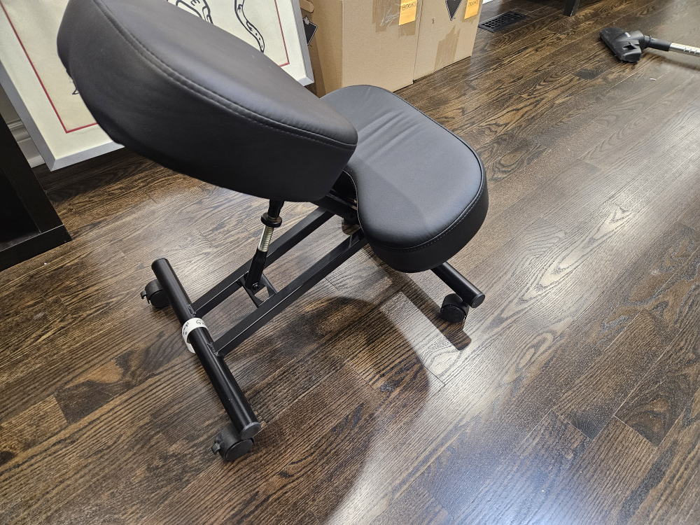Kneeling Chair - Black Pleather
