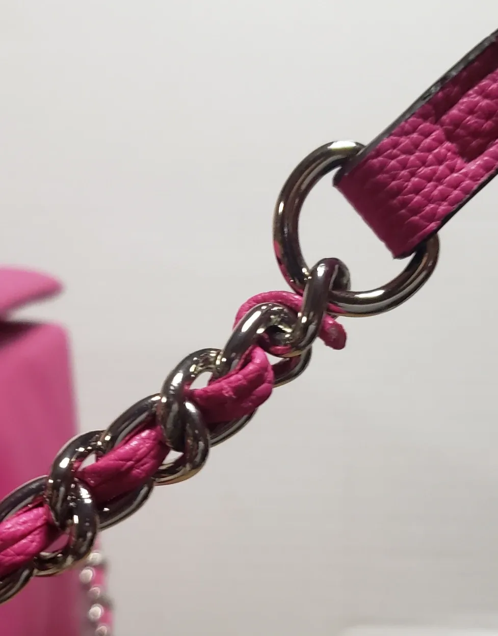 🏈 Ellen Tracy Pink Vegan Leather Handbag NWT 🏈 image indicator(3)