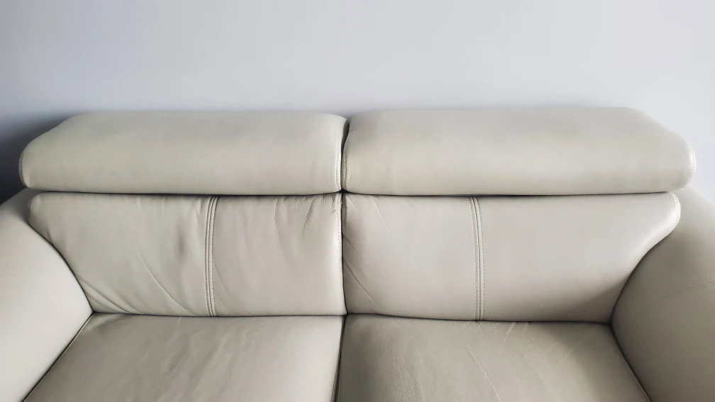Light Grey Leather Loveseat - 2 seater sofa - photo 3