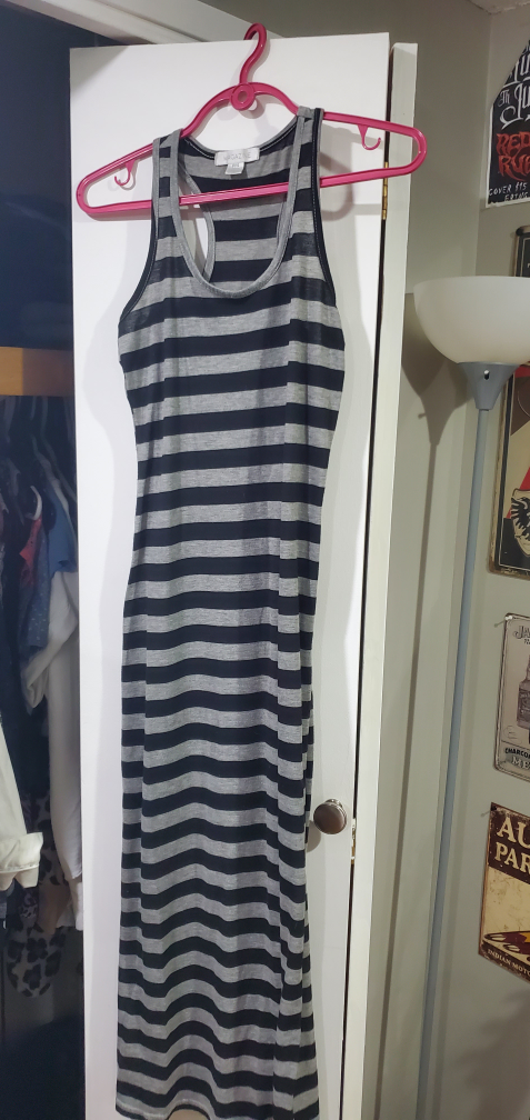 womans clothes size small and medium - photo 2