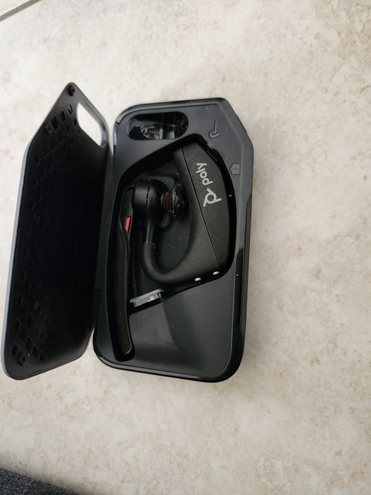 Poly Voyager 5200 UC Bluetooth Headset