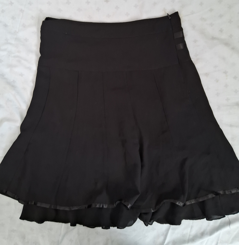 Black A-line Skirt with Bow Detail - photo 2