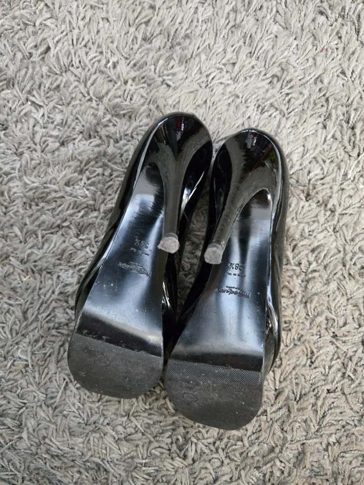 YSL Tribtoo platform stiletto pumps image indicator(4)