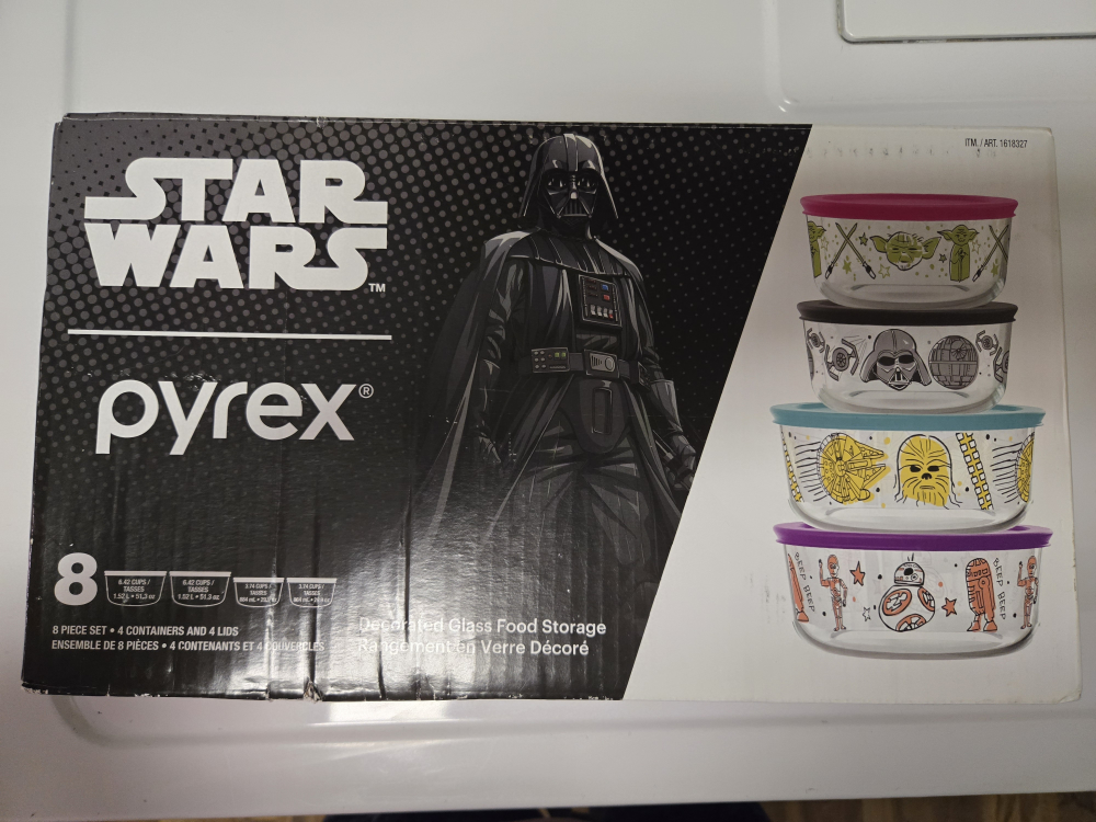 Pyrex Star Wars 8-Piece Glass Food Storage Container Set