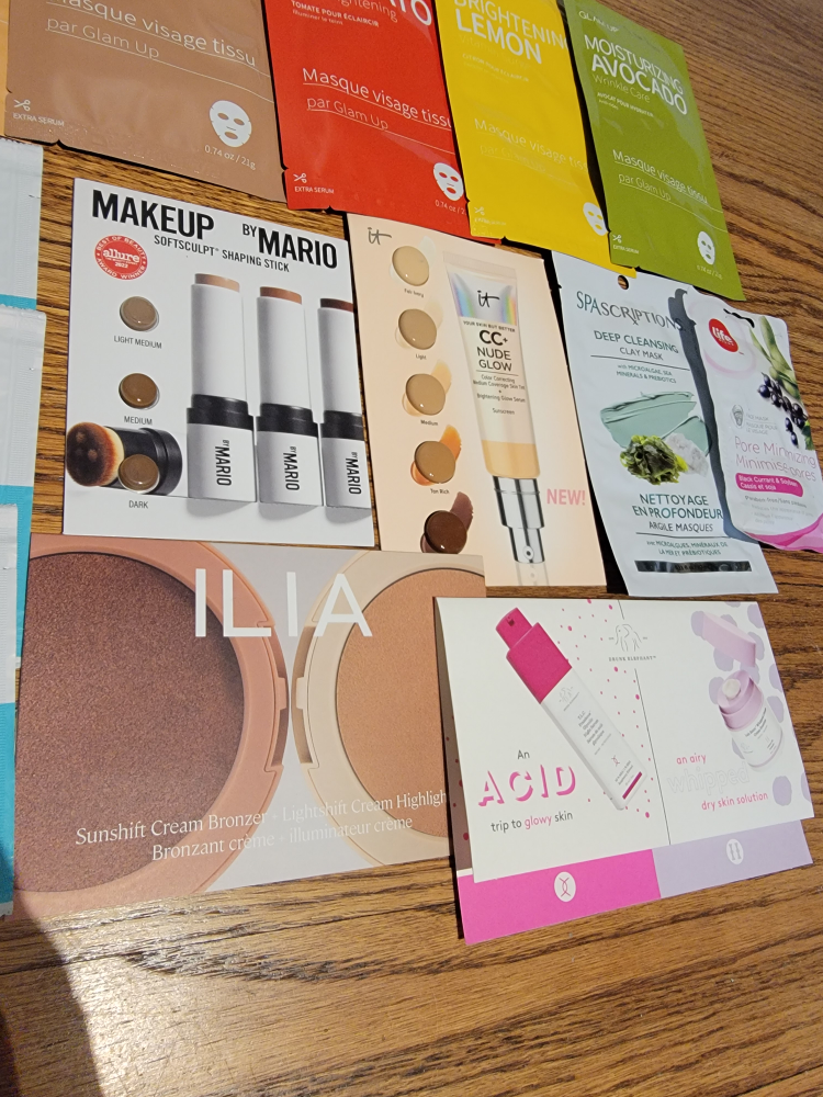 Makeup and Skincare Sample Bundle - photo 3