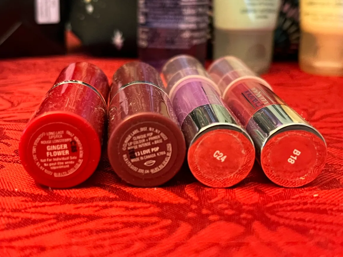 Clinique sample set #1 image indicator(2)