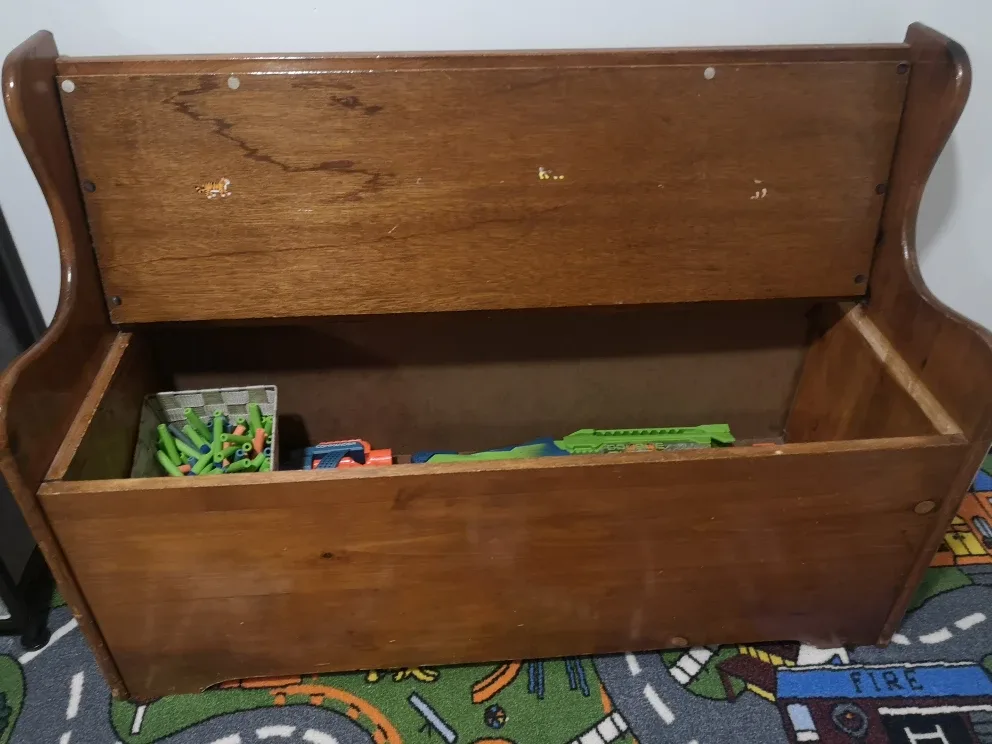 Wooden Toy Chest image indicator(3)