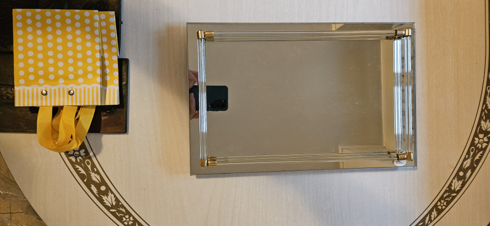 Vintage mirrored tray with glass and gold accents - photo 4