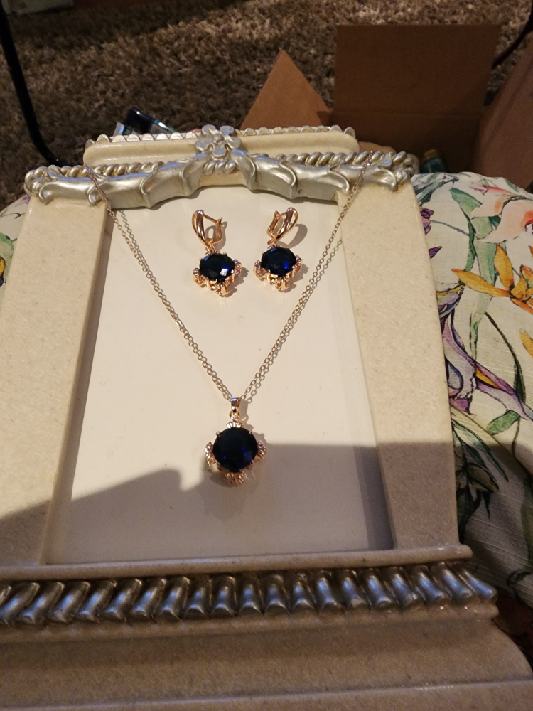 Elegant Blue Gemstone Necklace and Earring Set - photo 2