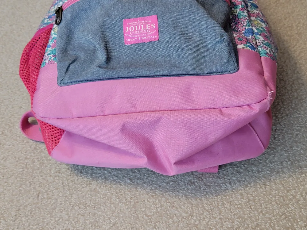 Joules UK girls floral backpack. image indicator(4)