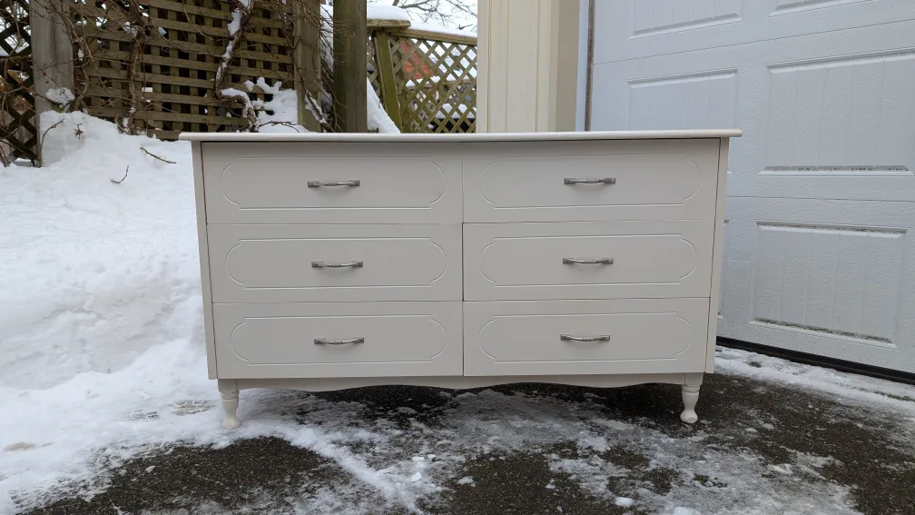 6 Drawer Dresser In Solid Pine