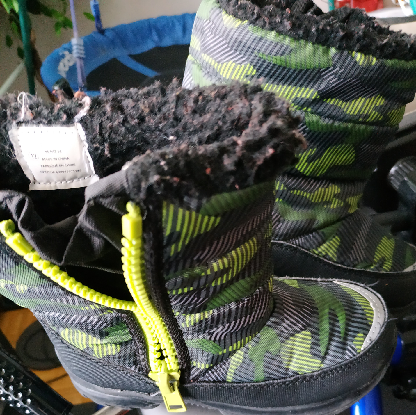 Kids' Size 12 Winter Boots - Camo Pattern - photo 3