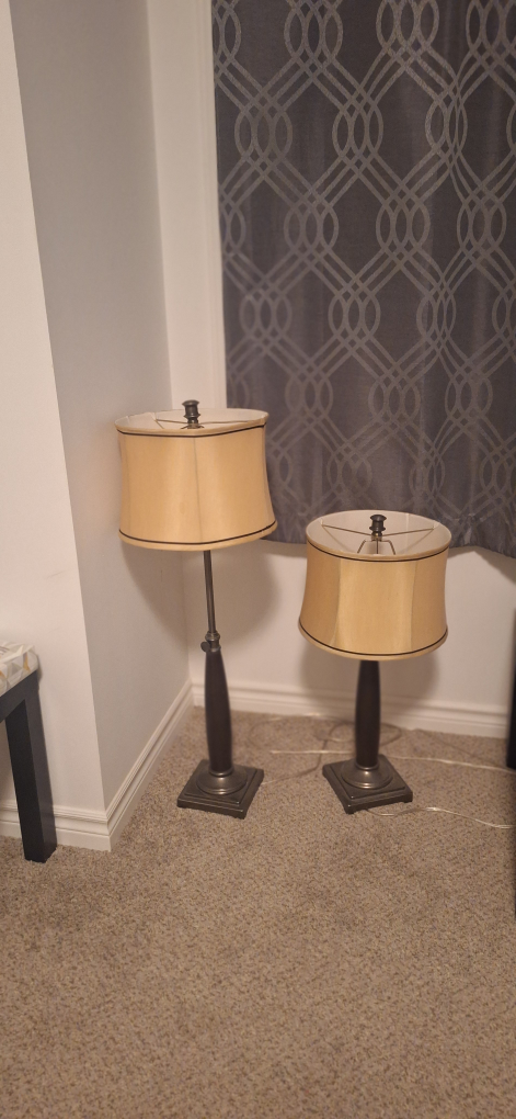 Floor Lamp and Two Table Lamps - photo 2