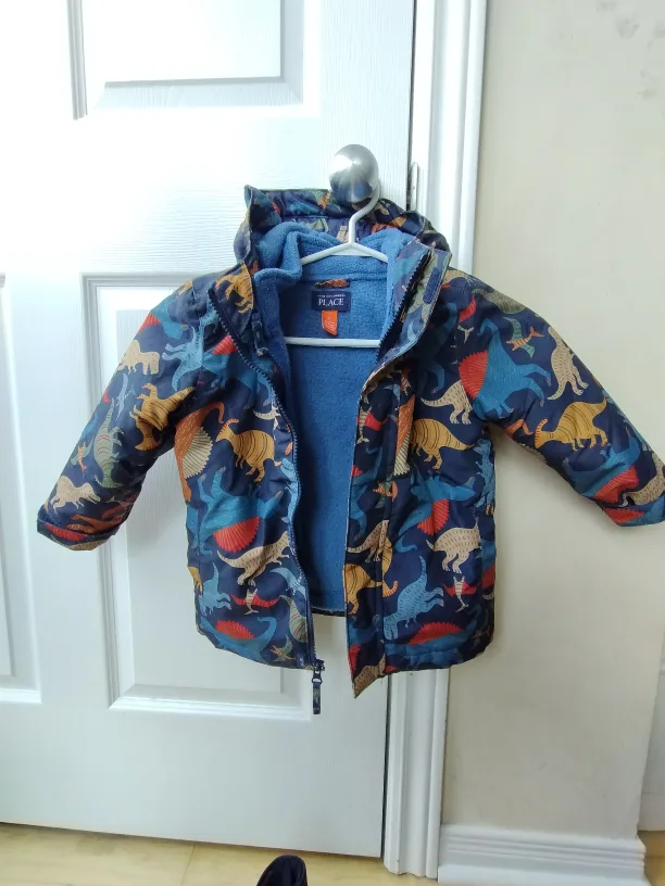 Toddler Boy's Dinosaur Snowsuit and Boots Set image indicator(3)