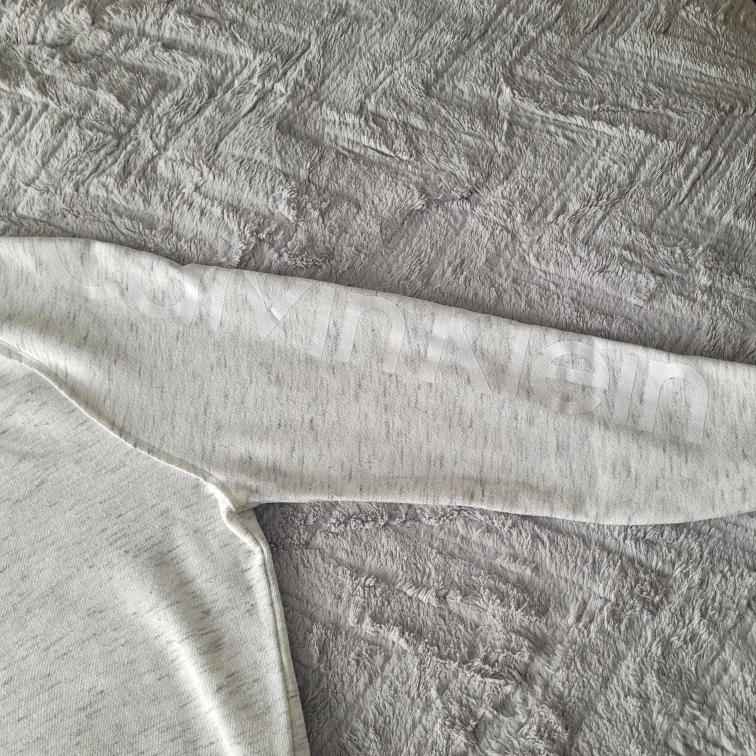 Calvin Klein Women's Crewneck Sweatshirt, Size L image indicator(2)