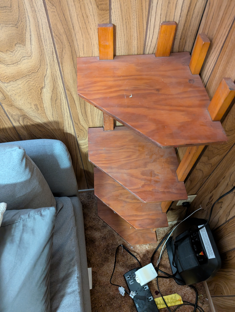 Corner Wooden Shelf Unit - photo 2