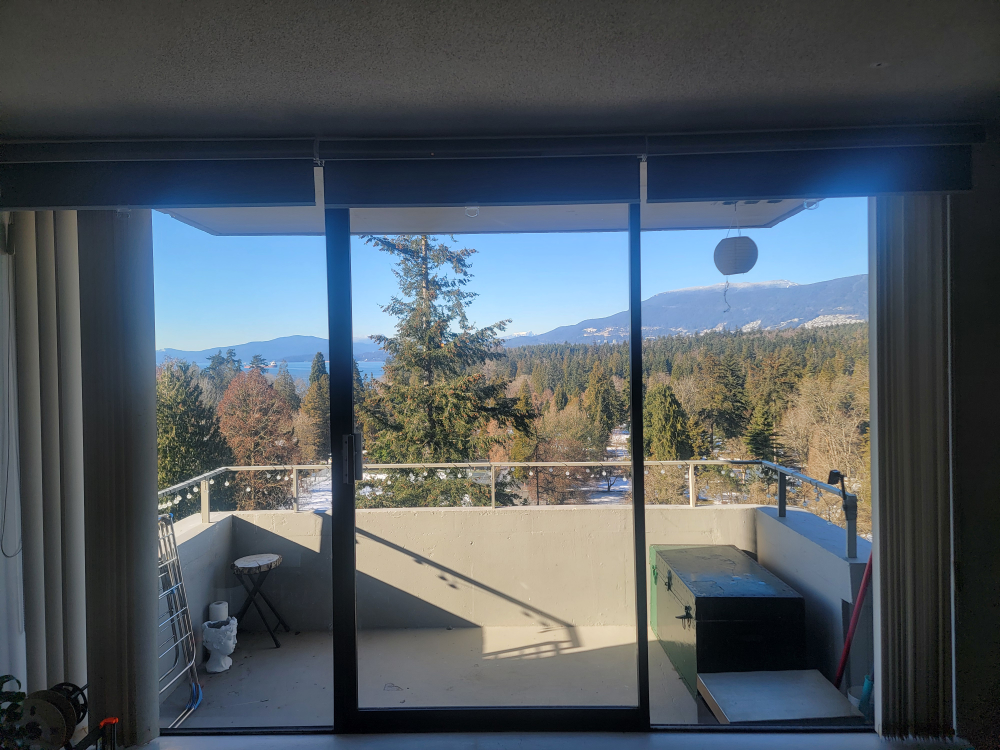Blackout Roller Blinds x 3 - photo 2