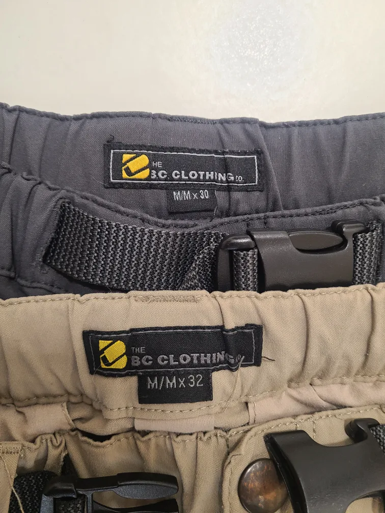 2 pairs of Convertible cargo pants image indicator(2)