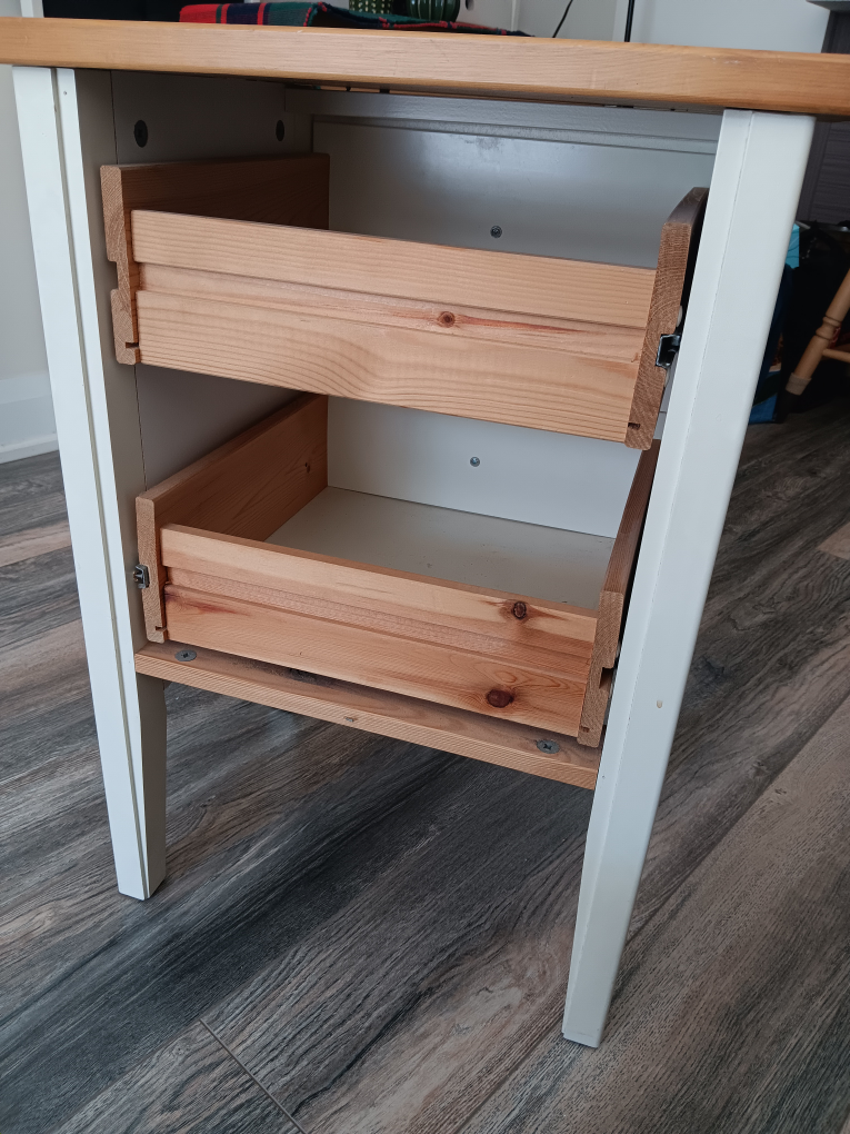 Solid wood drawers - photo 3