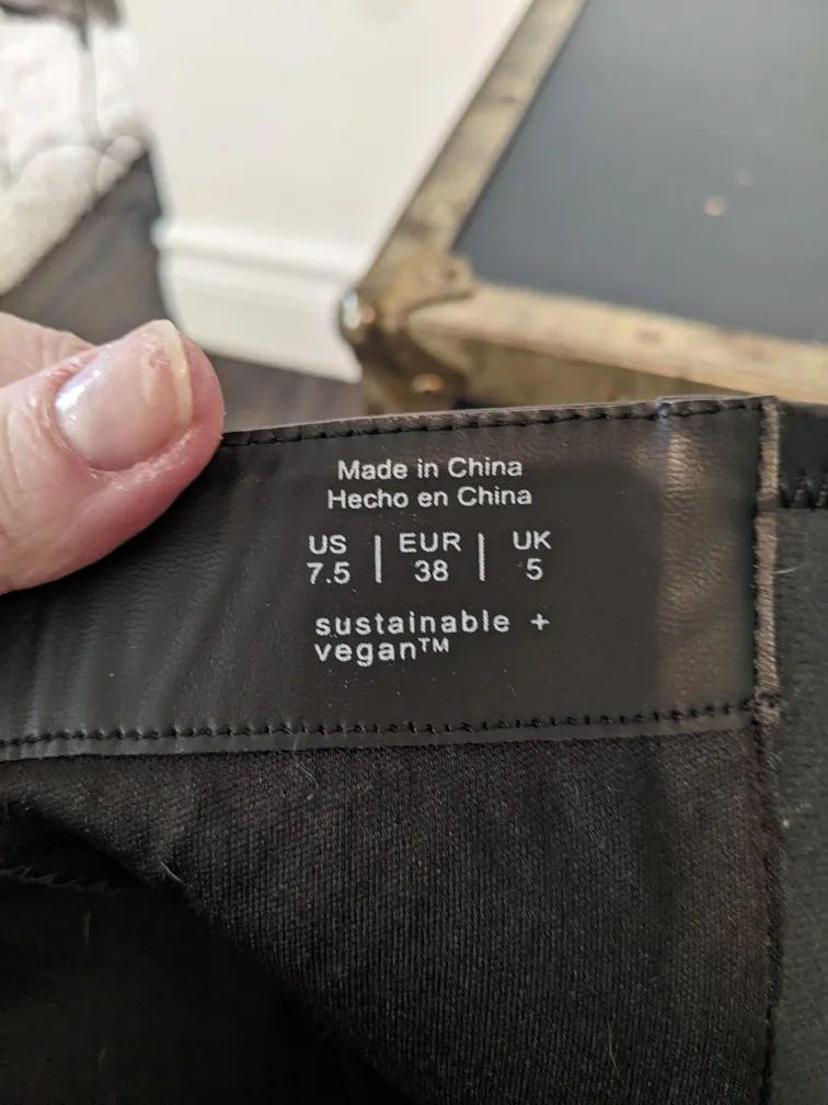 Knee High Black Combat Boots with Removable Chain image indicator(7)