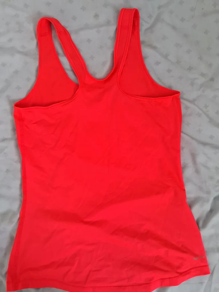 Nike Pro Women's Racerback Tank Top image indicator(2)