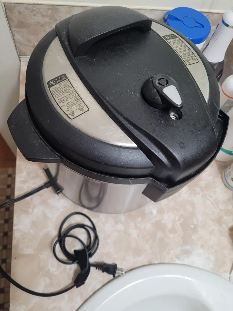 Hanoex 6-Quart pressure-Cooker image indicator(3)