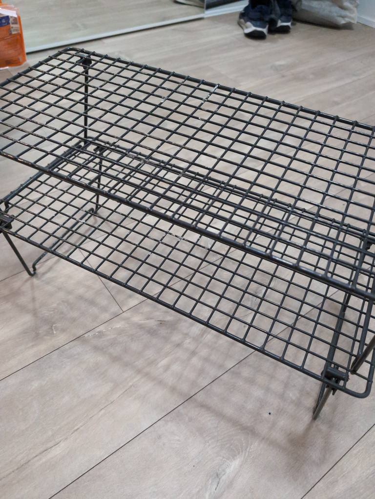 Two-Tier Wire Storage Rack #freecycle