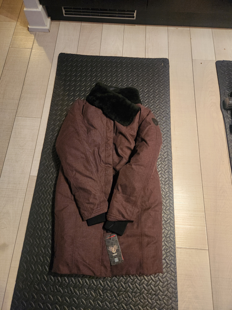 Nobis Cristol Parka - Size Small - Burgundy - photo 3
