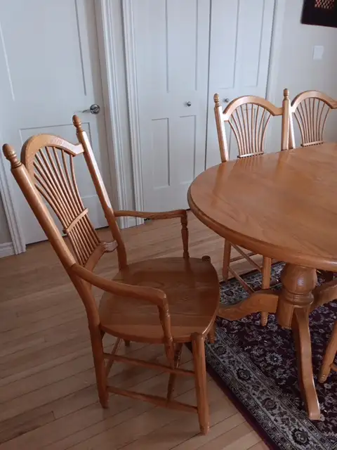 Oak Dining Table Set with 6 Chairs - photo 2
