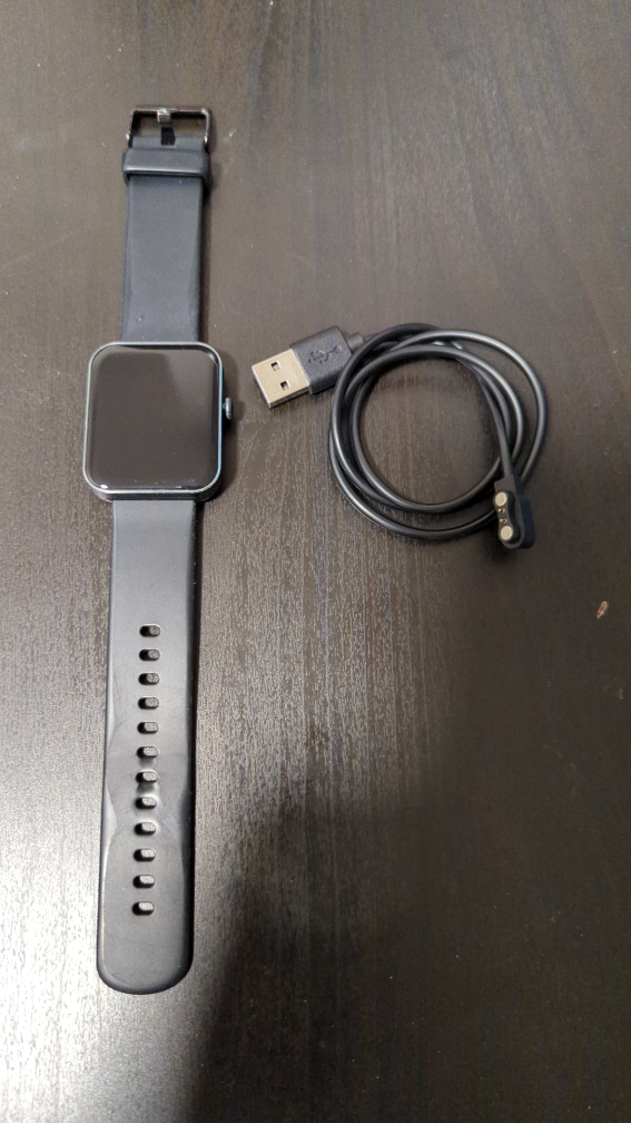 Smartwatch with charging cable