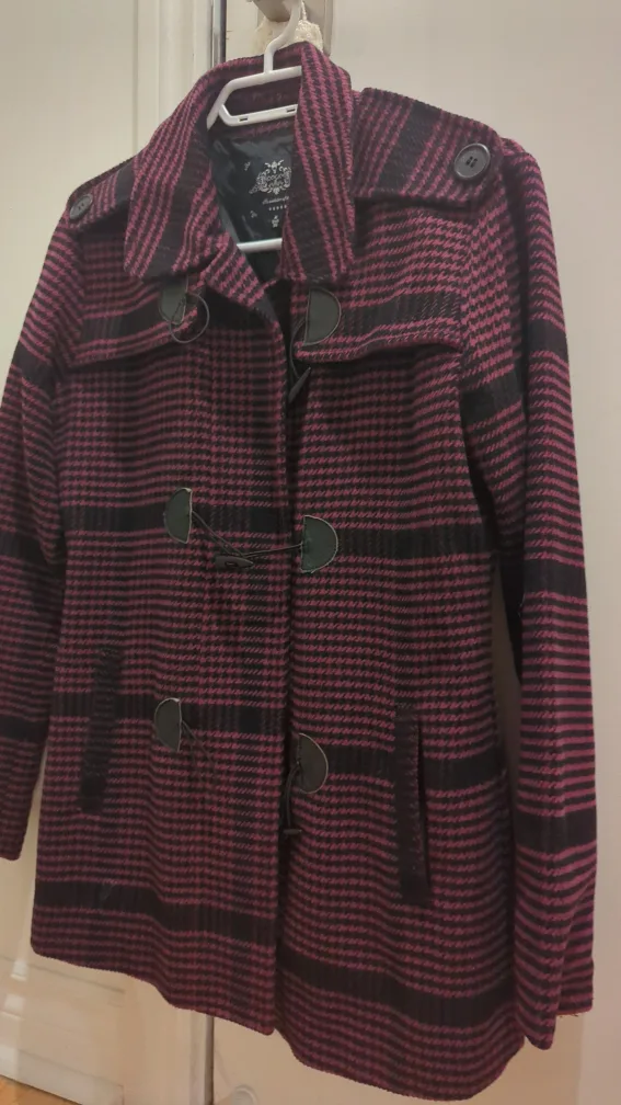 Red Jacket and a plaid coat image indicator(4)