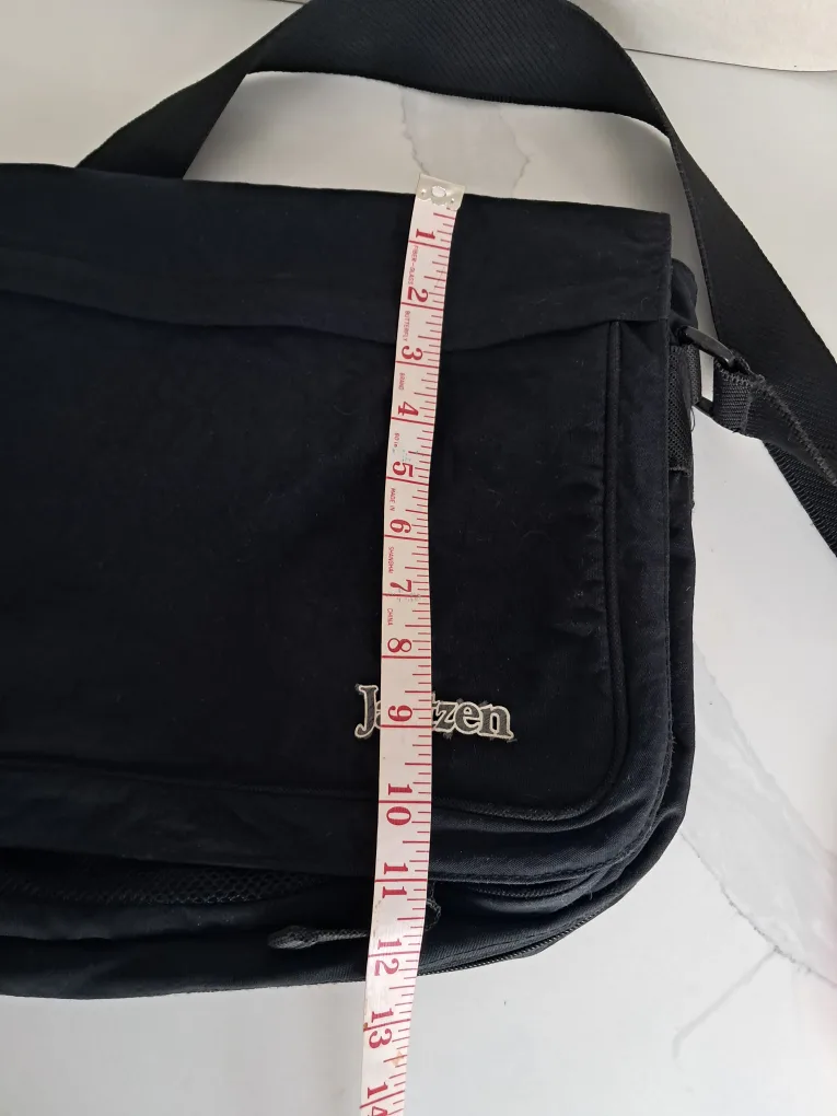 🏈Jantzen Black Messenger/Lap Top bag image indicator(8)